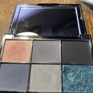 Wayne Goss eyeshadow